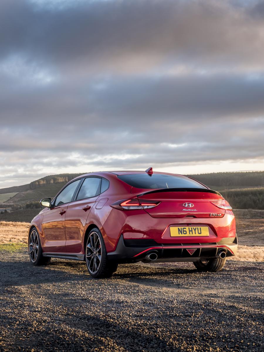  Hyundai i30 Fastback N (PD) 2019 года  (UK) (фото 15 из 40)